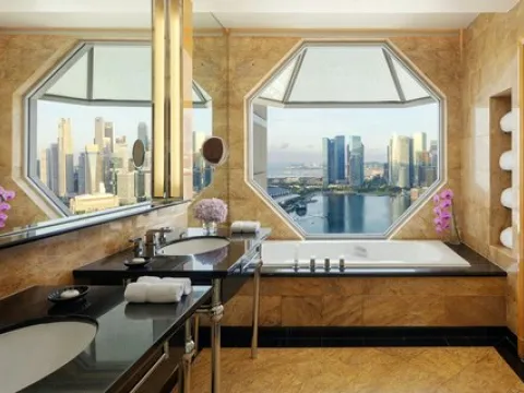 The Ritz-Carlton, Millenia Singapore (SG Clean)